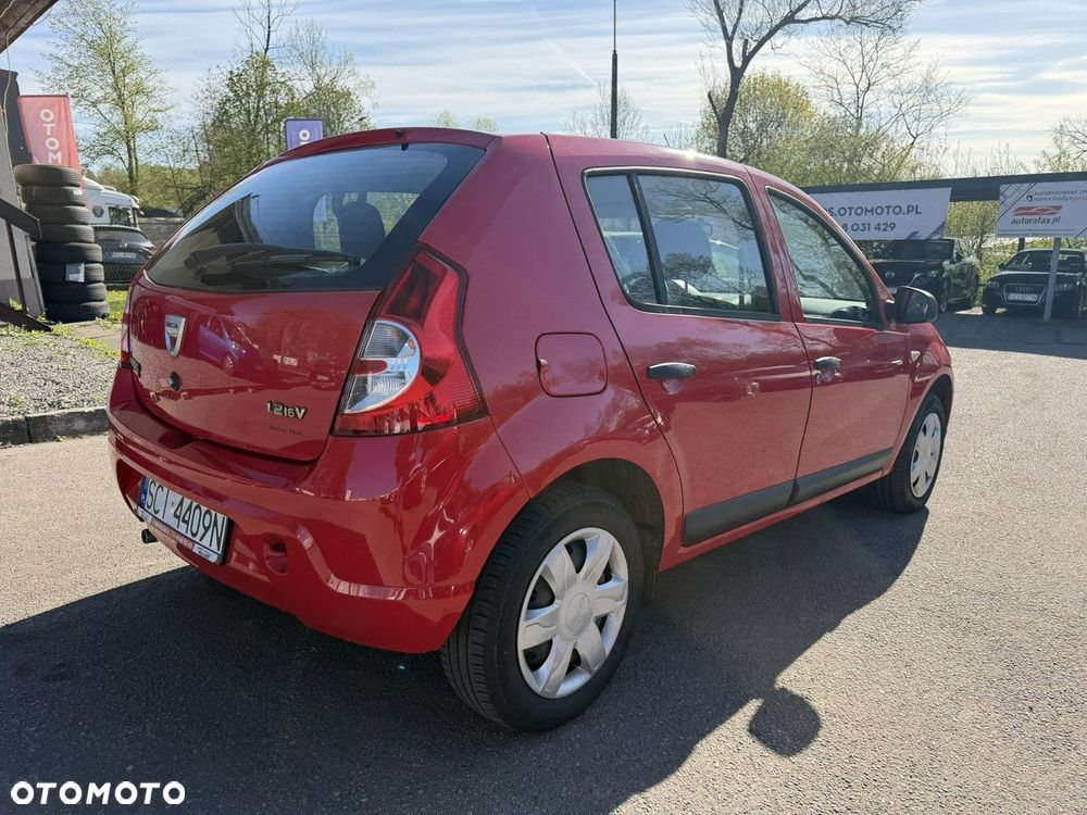 Dacia Sandero 1.2 16V - 11