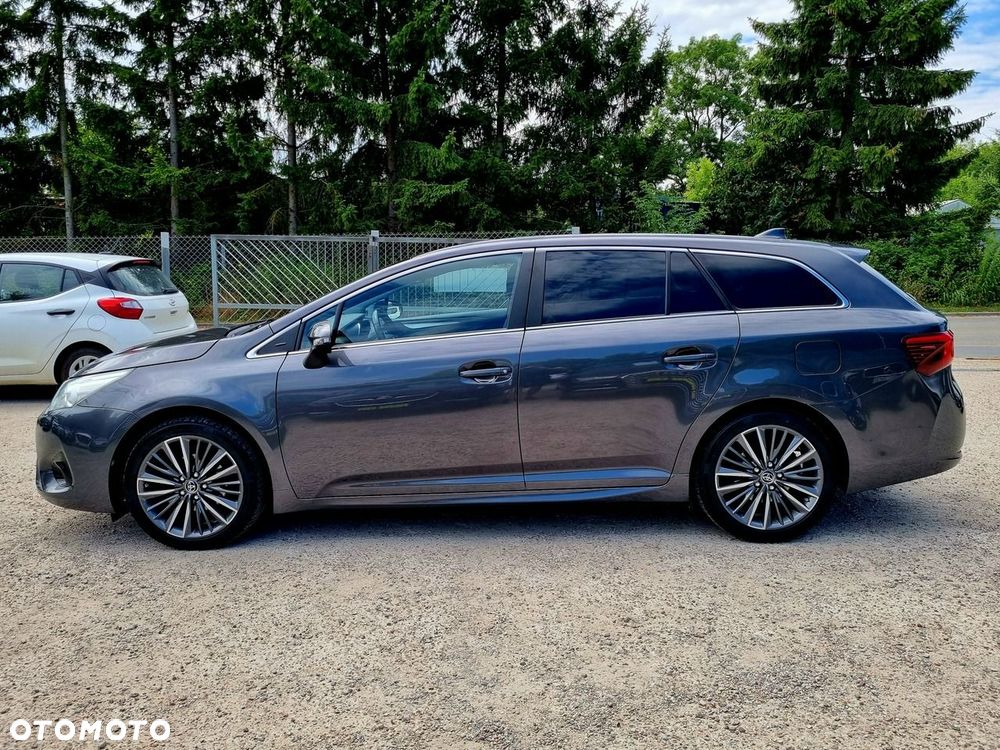 Toyota Avensis 1.8 Premium MS - 8