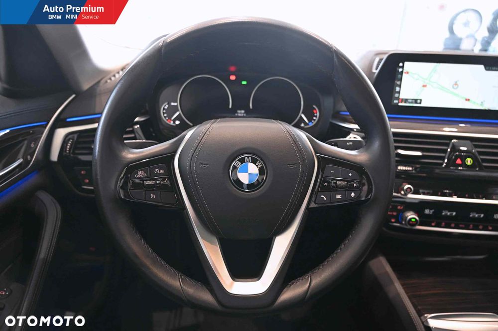 BMW Seria 5 520d - 10