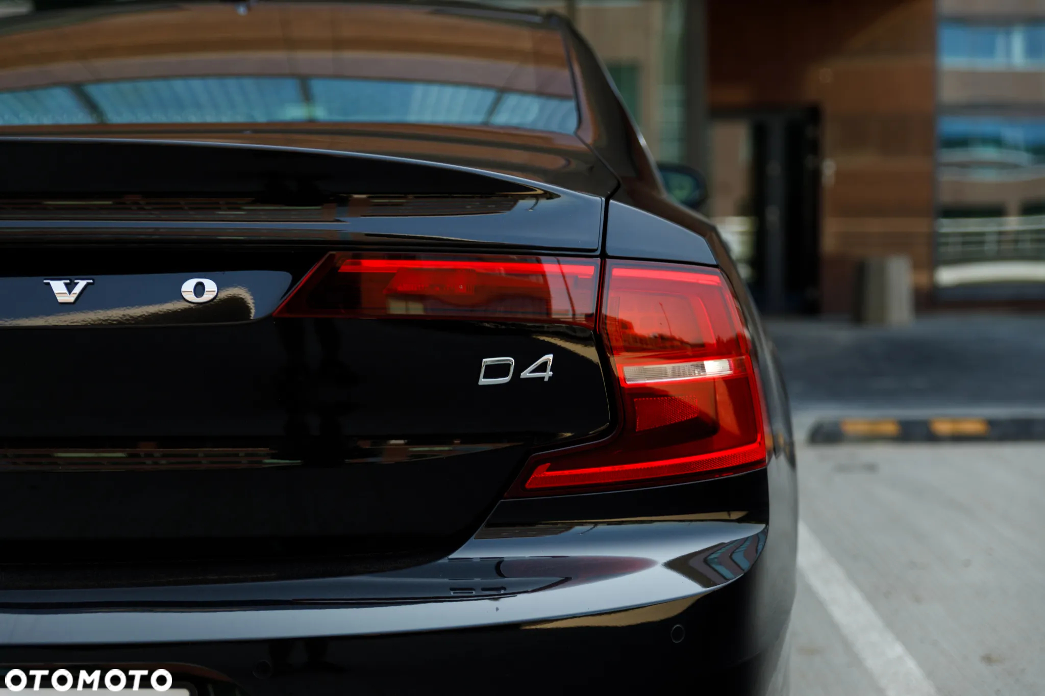 Volvo S90 D4 Momentum Pro - 8