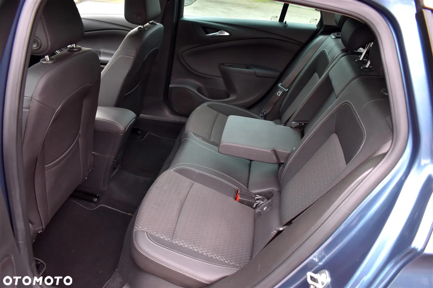Opel Astra V 1.4 T GPF Elite S&S - 19