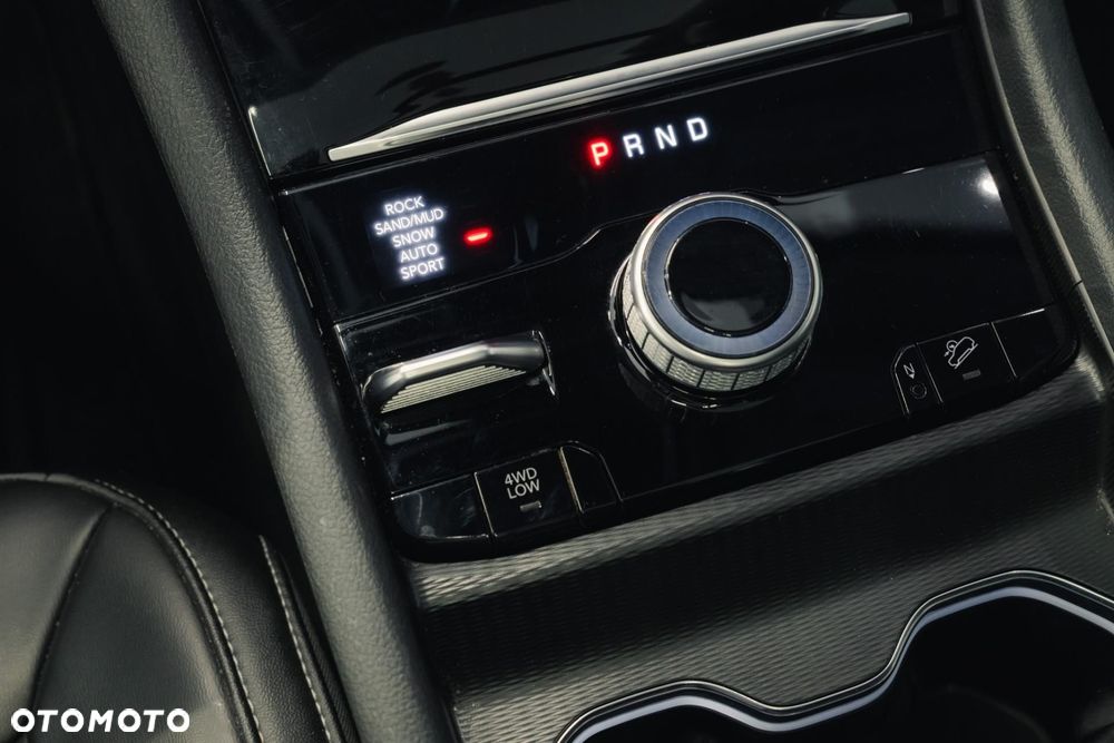 Jeep Grand Cherokee - 27