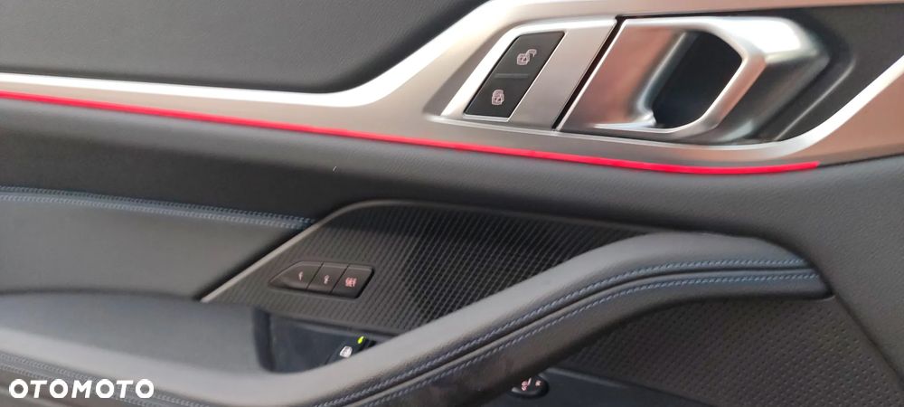 BMW i4 - 32