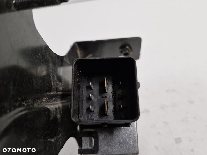 renault master iii 3 lift iv 4 przekaźnik świec żarowych 271203982r - 4