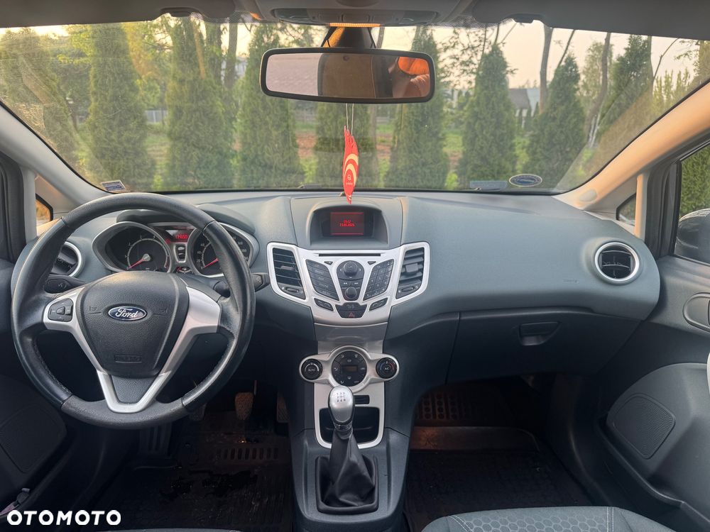 Ford Fiesta 1.25 Titanium - 9