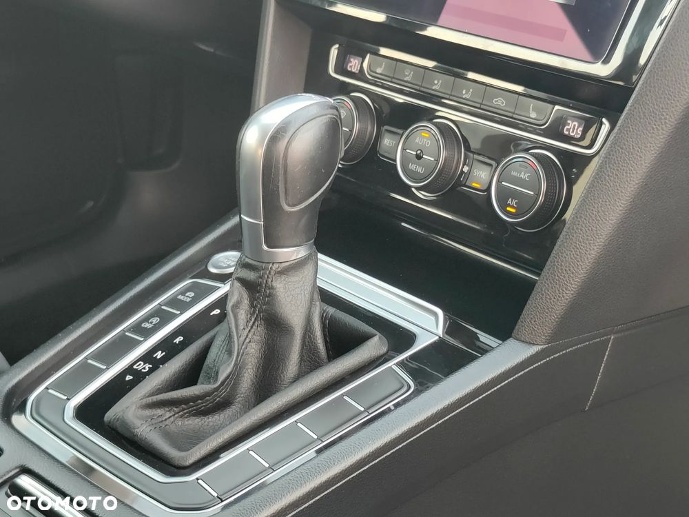 Volkswagen Arteon 2.0 TDI SCR Elegance DSG - 25