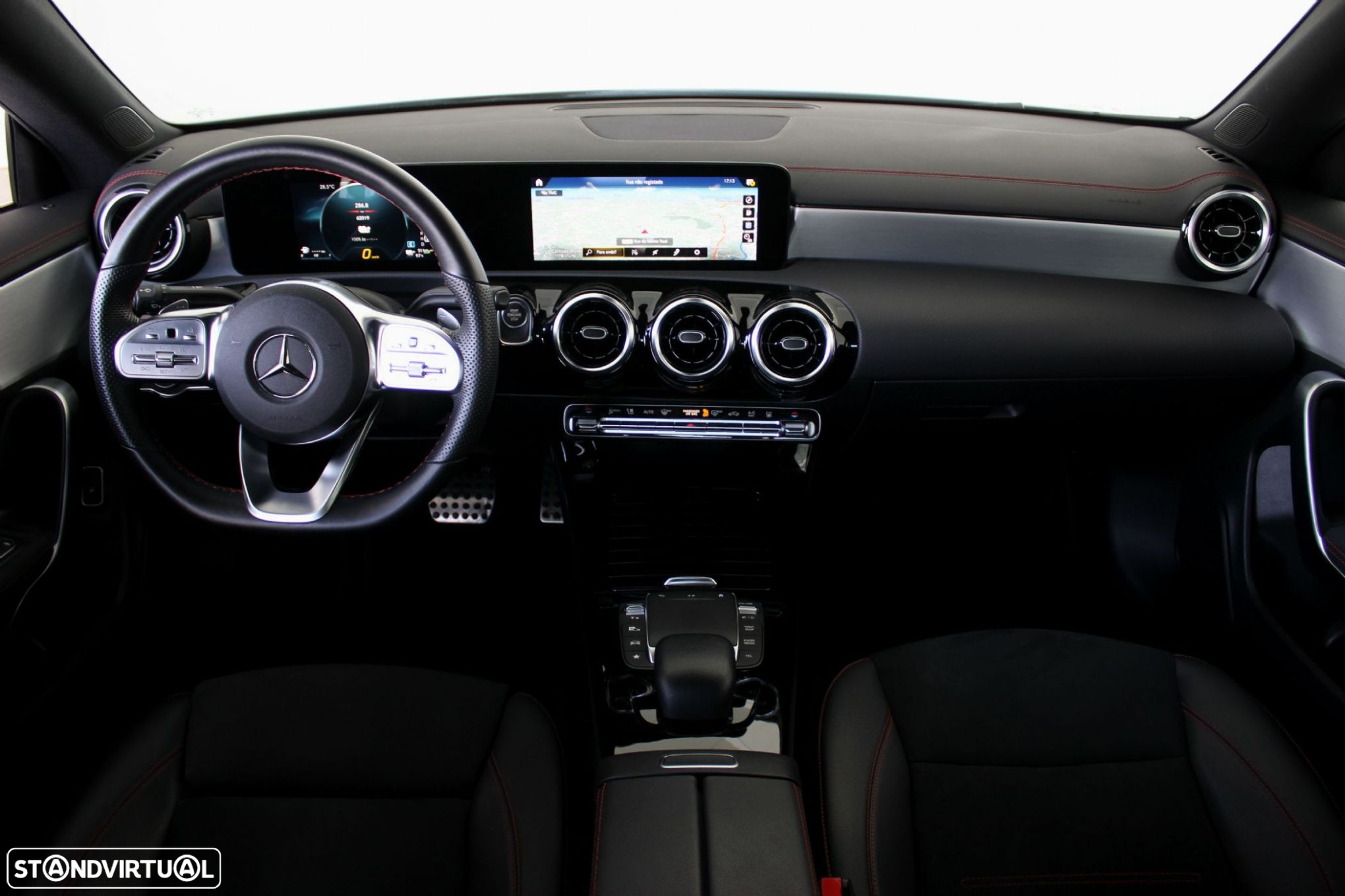 Mercedes-Benz CLA 250 e AMG Line - 14