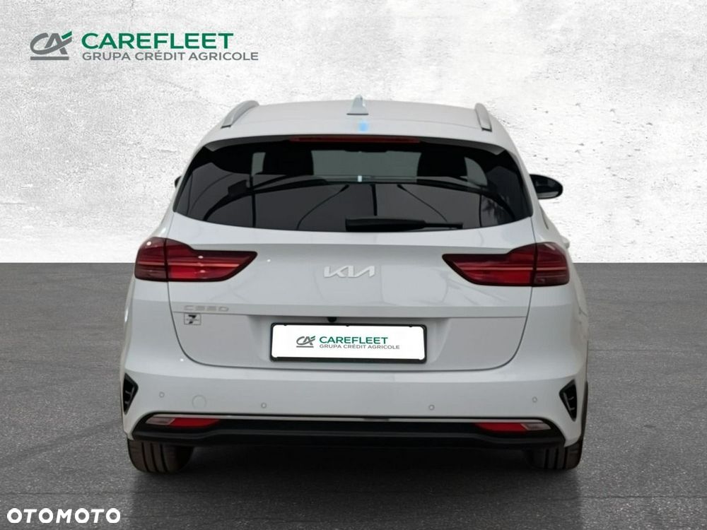 Kia Ceed - 7