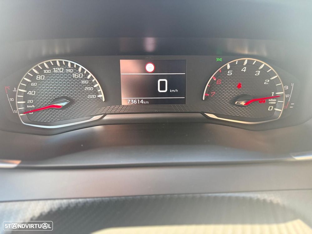 Peugeot 208 1.2 PureTech Active Pack - 23