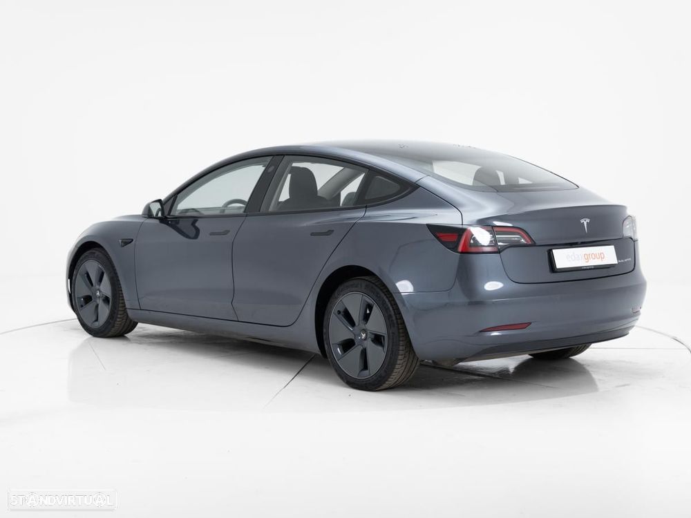 Tesla Model 3 Long-Range Dual Motor AWD - 4