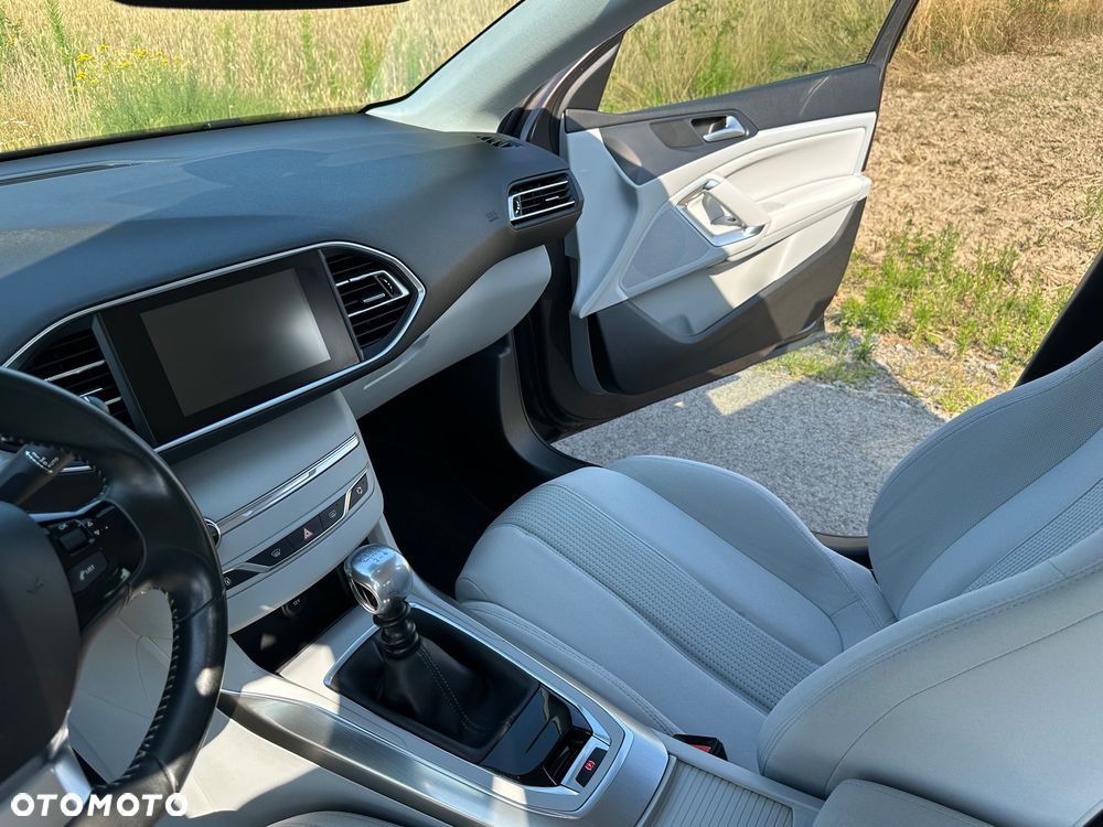Peugeot 308 - 21