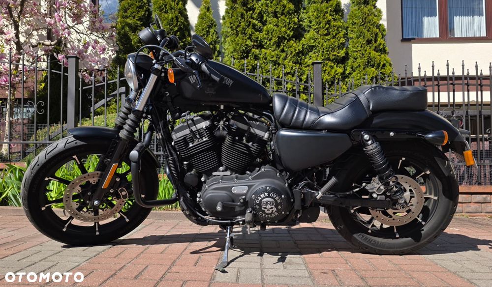 Harley-Davidson Sportster Iron 883 - 1