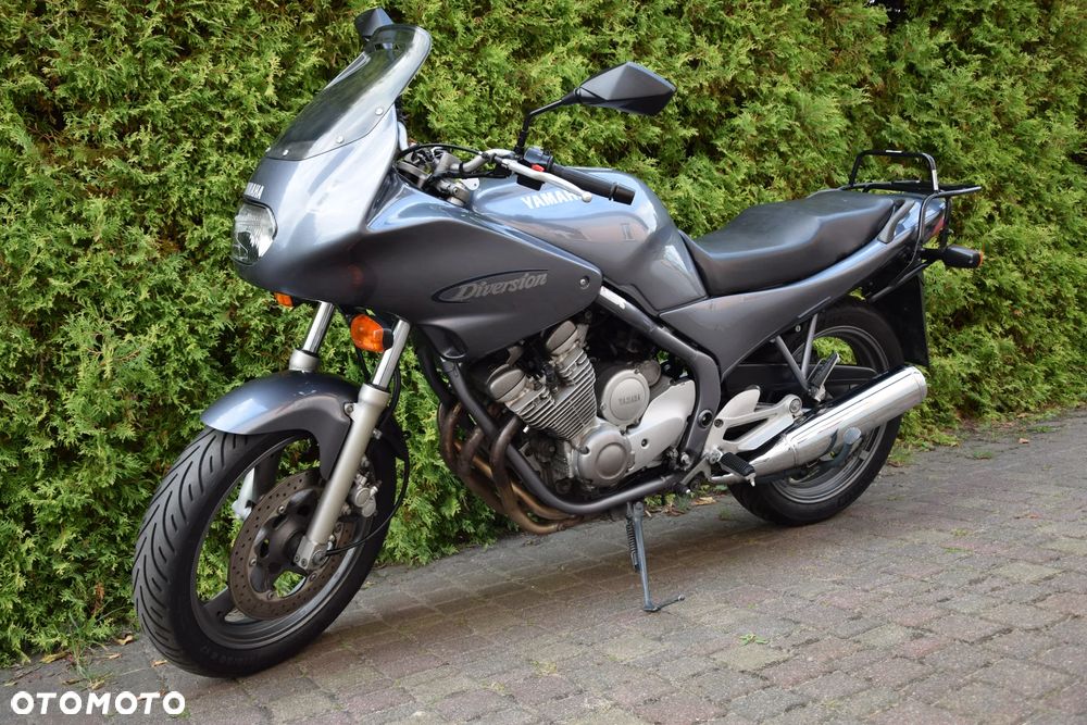 Yamaha XJ - 3