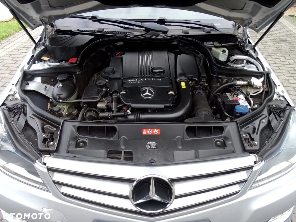 Mercedes-Benz Klasa C 250 (BlueEFFICIENCY) 7G-TRONIC - 21