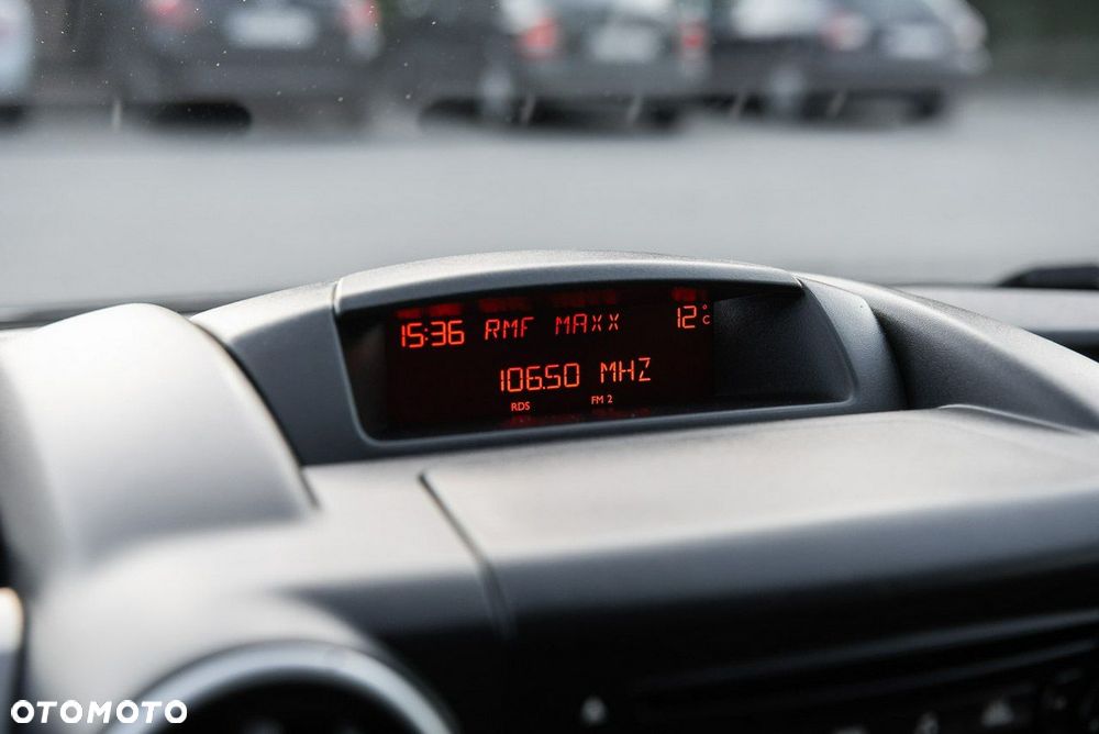 Peugeot Partner - 21