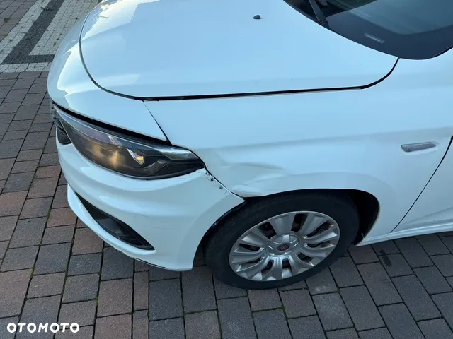 Fiat Tipo 1.3 MultiJet 16v Lounge - 3