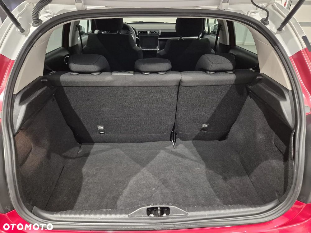 Citroën C3 1.2 PureTech Shine EAT6 - 10
