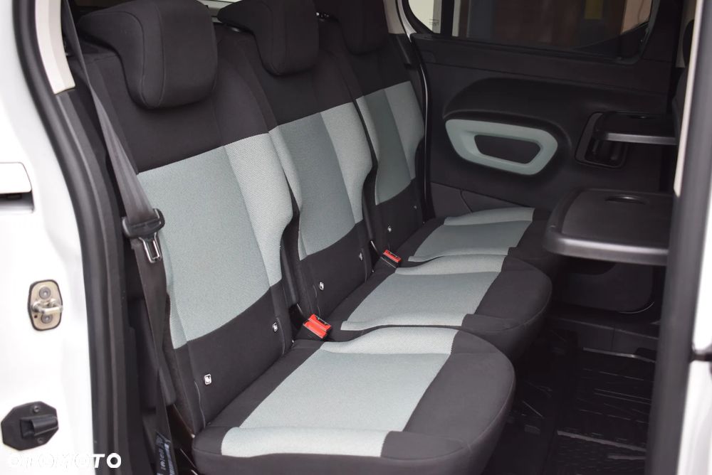 Citroën Berlingo XL 7-Sitzer BlueHDi 130 FEEL PACK - 12