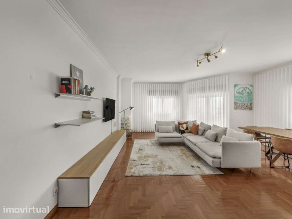 Apartamento T3 com Vista Rio e Garagem no Seixal - Grande imagem: 3/39