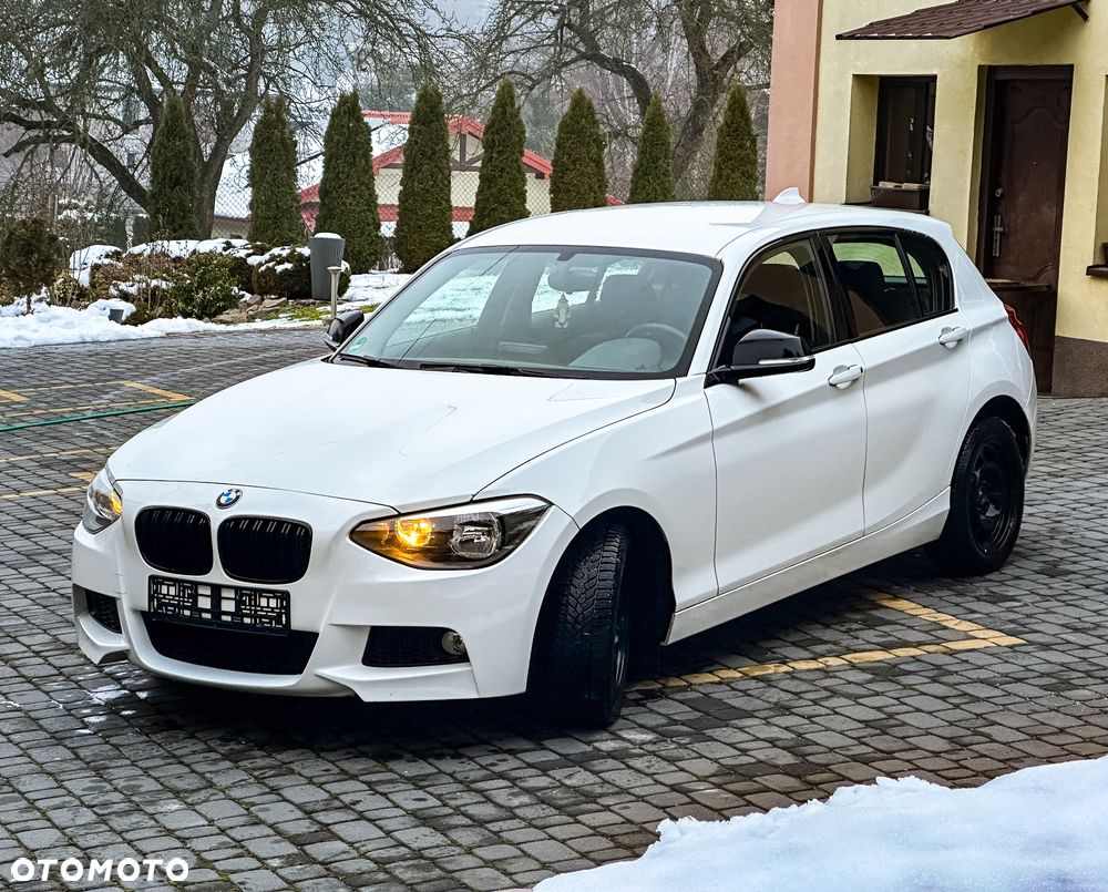 BMW Seria 1 114i Sport Line - 3