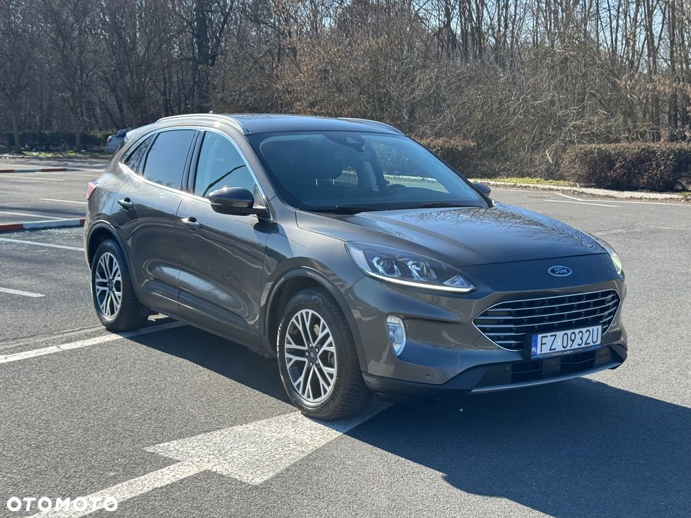 Ford Kuga - 31
