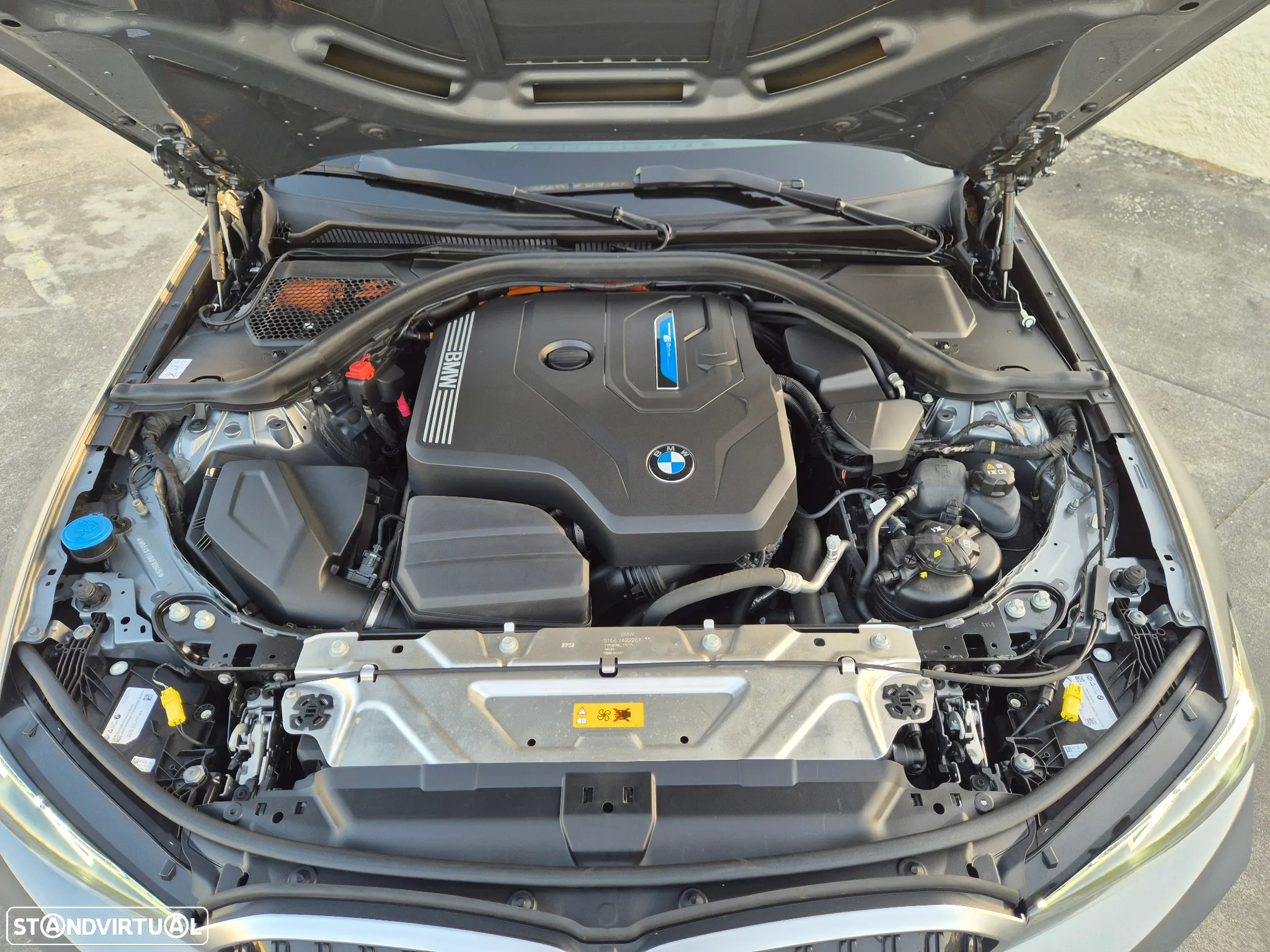 BMW 320 e Touring Auto - 54
