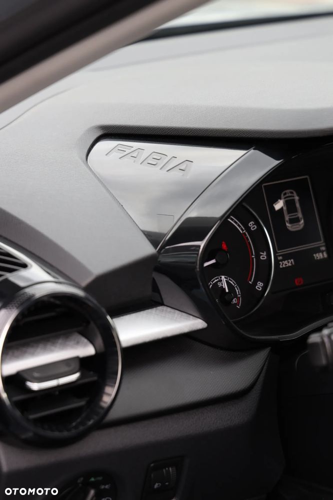 Skoda Fabia 1.0 TSI Ambition - 15