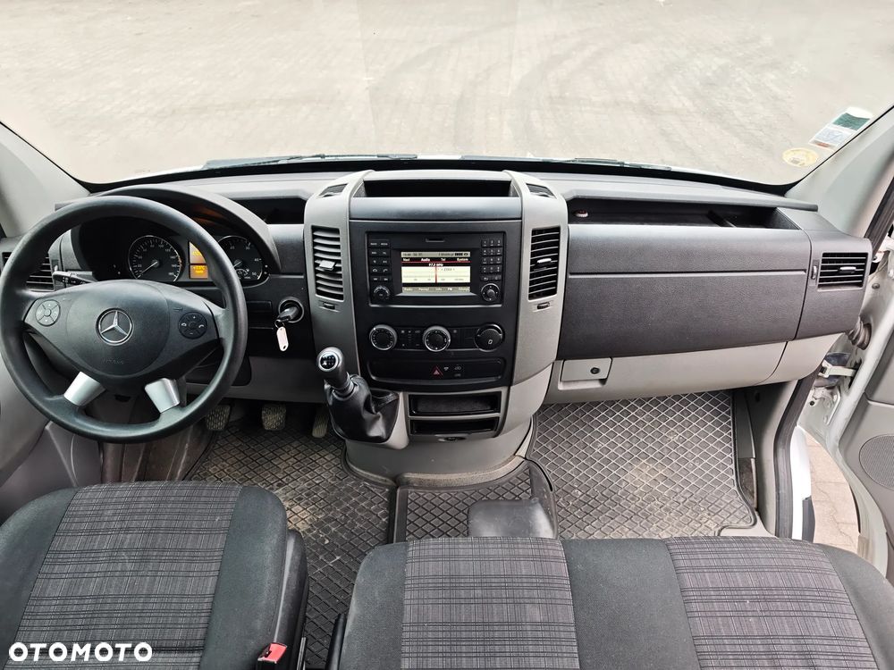 Mercedes-Benz 314 - 12