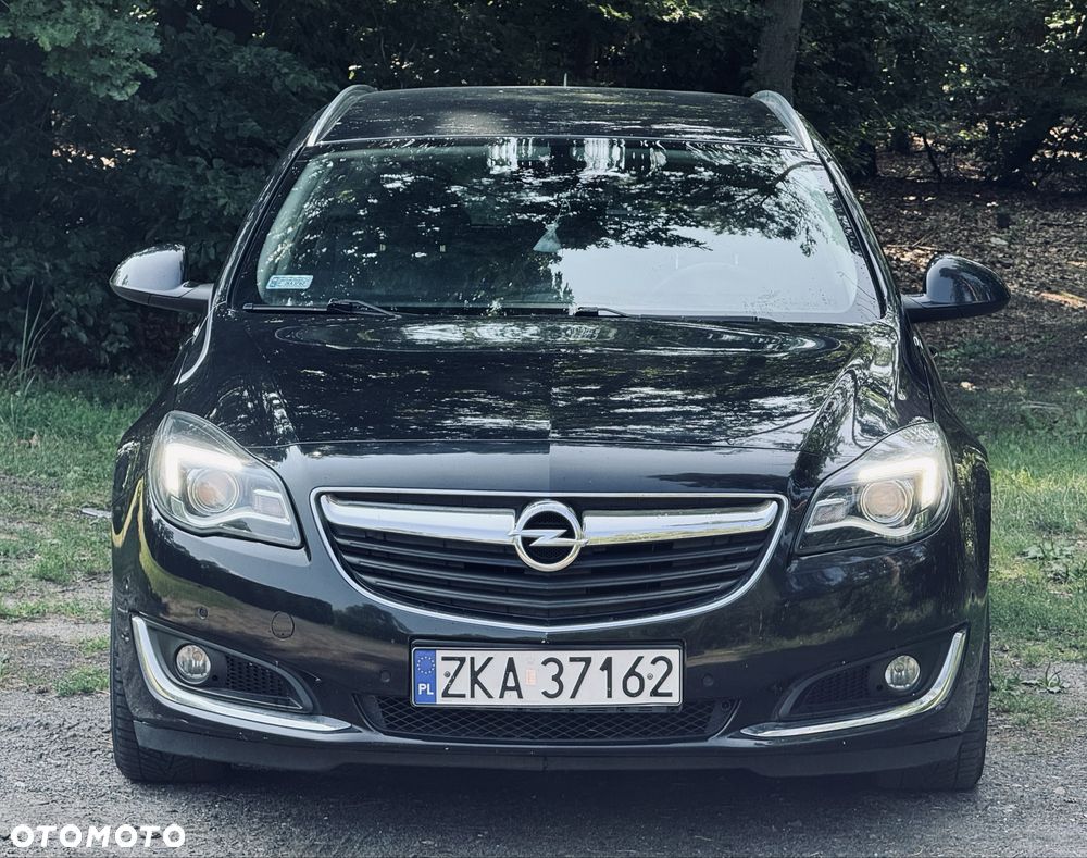 Opel Insignia - 1