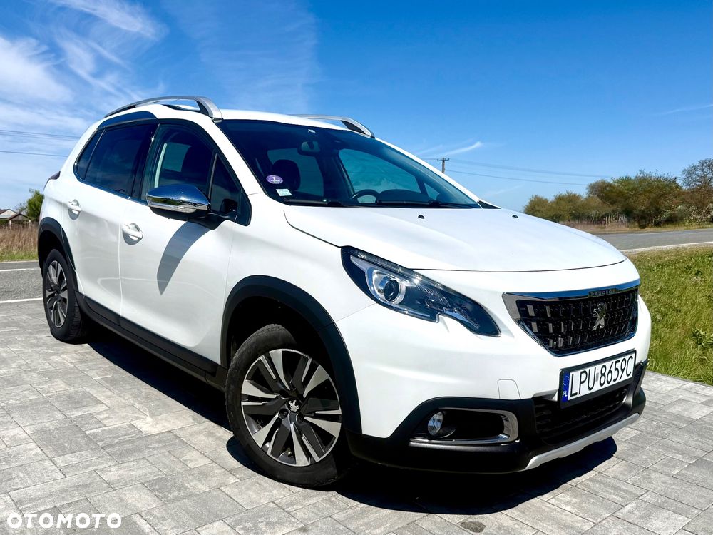 Peugeot 2008 PureTech 110 GPF Stop&Start EAT6 Allure - 23