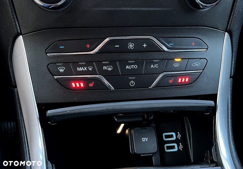 Ford Galaxy 2.0 EcoBlue Titanium - 24