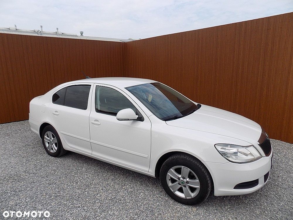 Skoda Octavia 1.6 TDI DPF Fun - 25