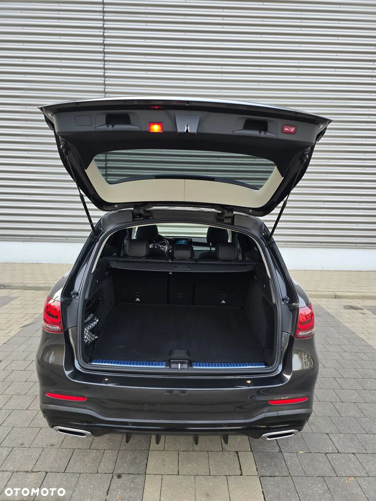 Mercedes-Benz GLC 220 d 4Matic 9G-TRONIC AMG Line - 38