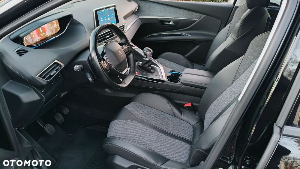 Peugeot 5008 1.5 BlueHDI Active S&S - 27