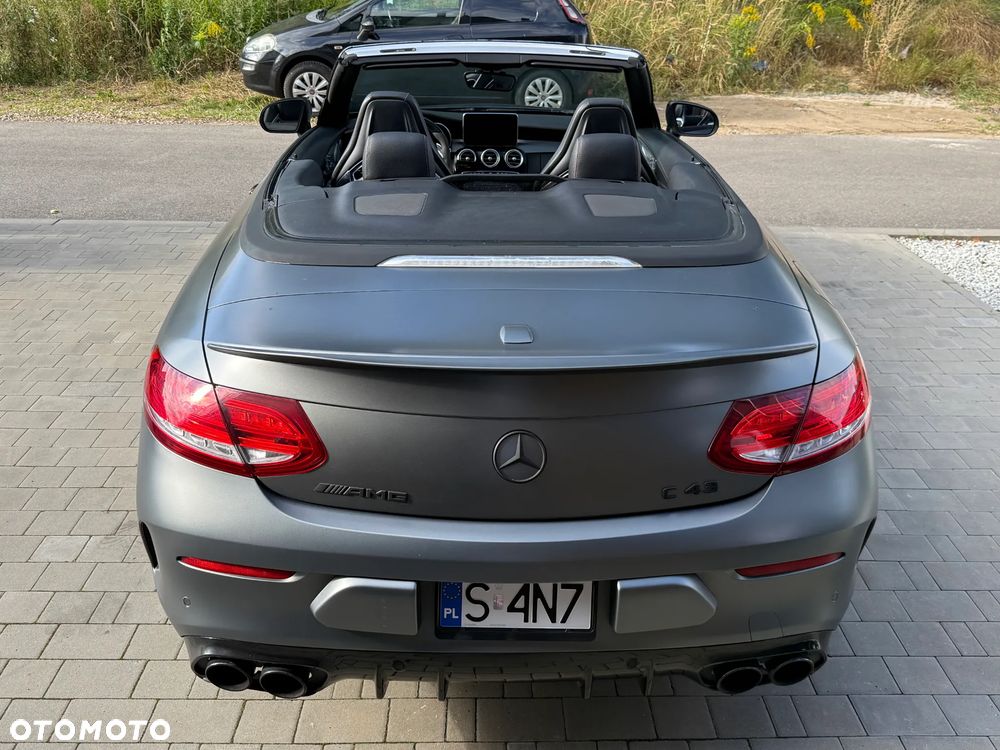 Mercedes-Benz Klasa C AMG 43 4-Matic - 16