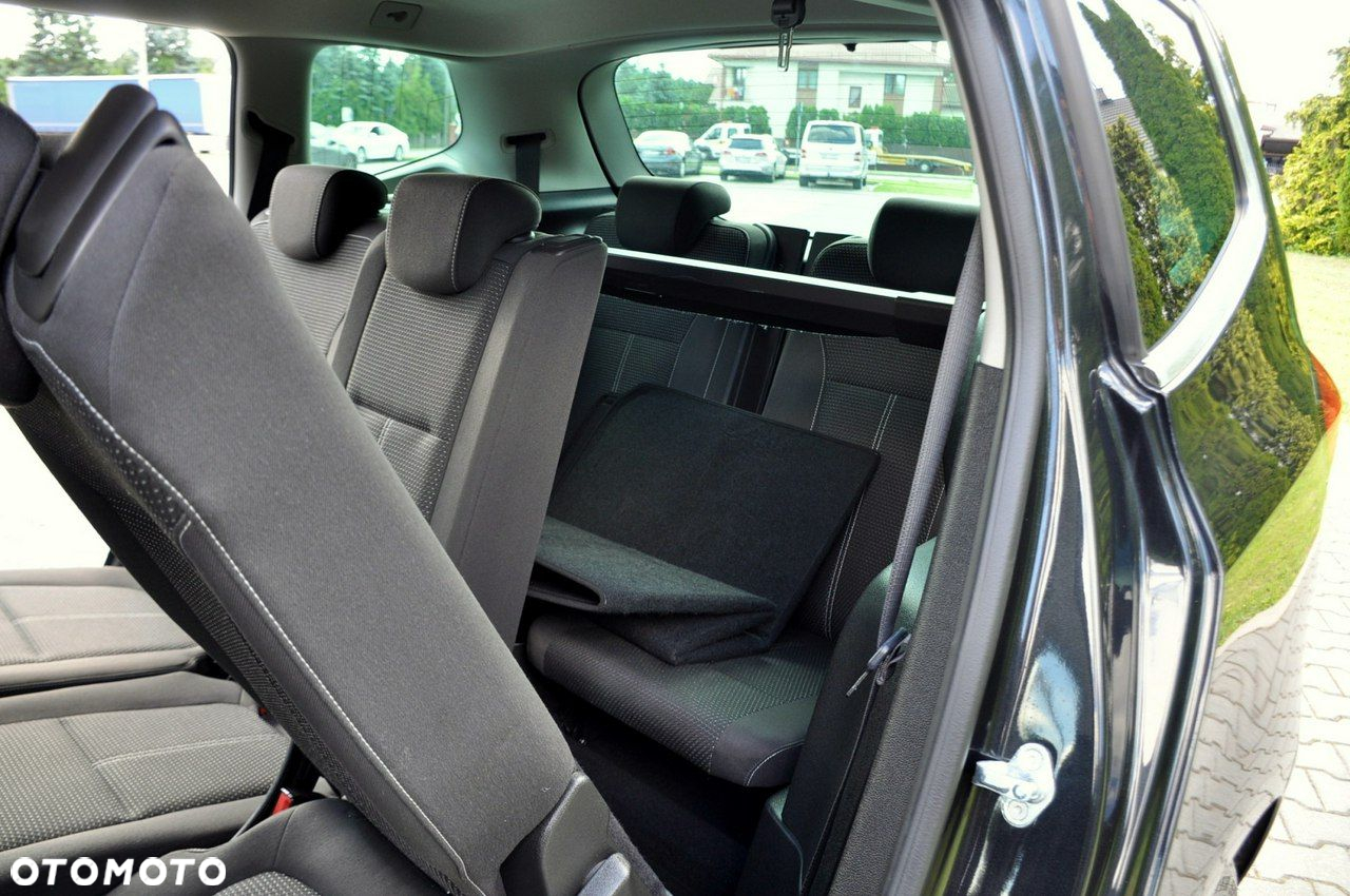 Opel Zafira - 20
