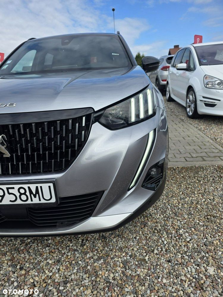 Peugeot 2008 - 18