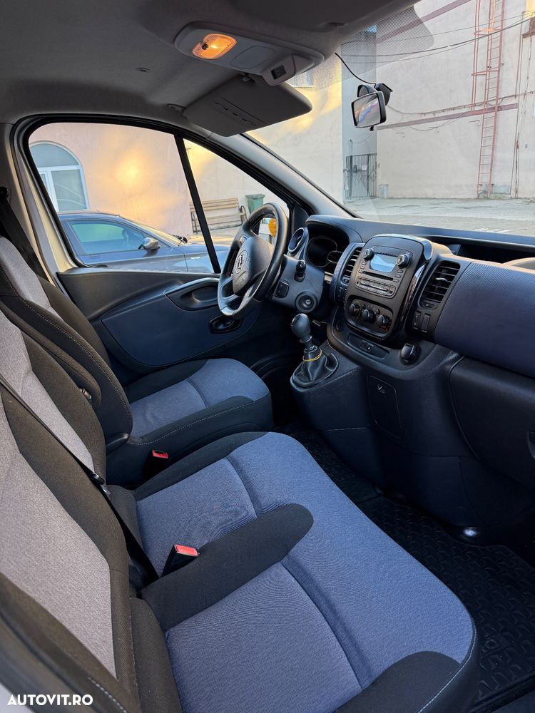 Opel Vivaro - 6