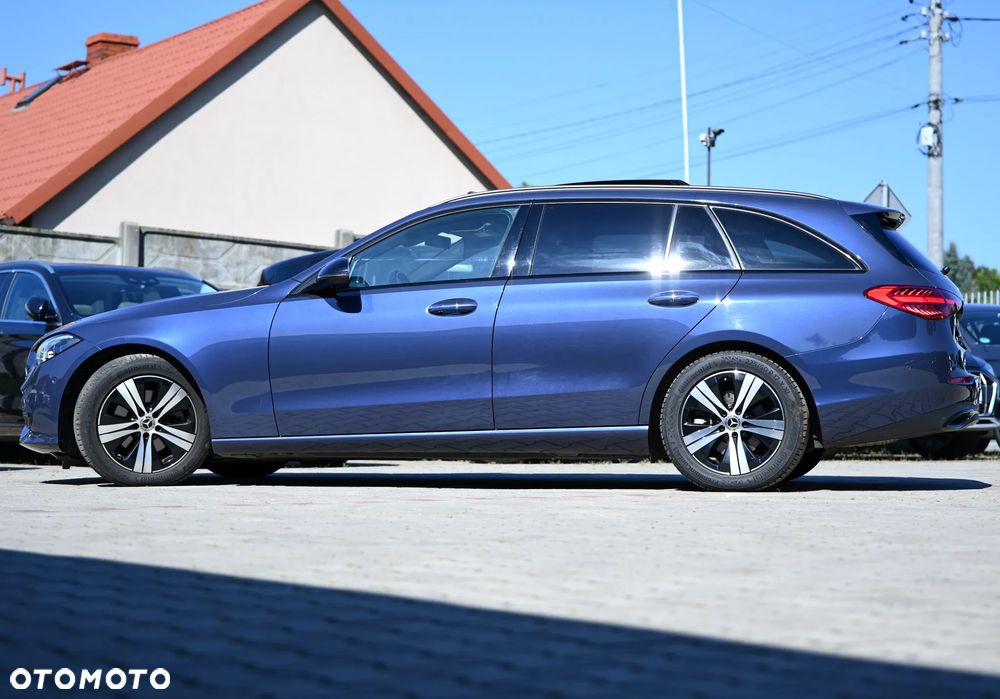 Mercedes-Benz Klasa C 220 d 9G-TRONIC Avantgarde - 32
