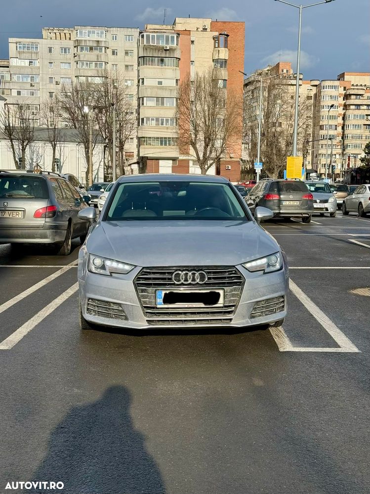 Audi A4 2.0 TDI ultra S tronic sport - 10