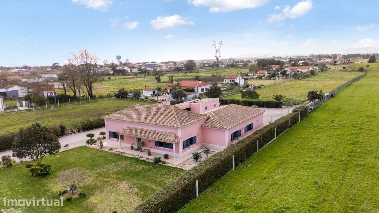 Moradia Isolada T4 com jardim, Palmela - Grande imagem: 2/48