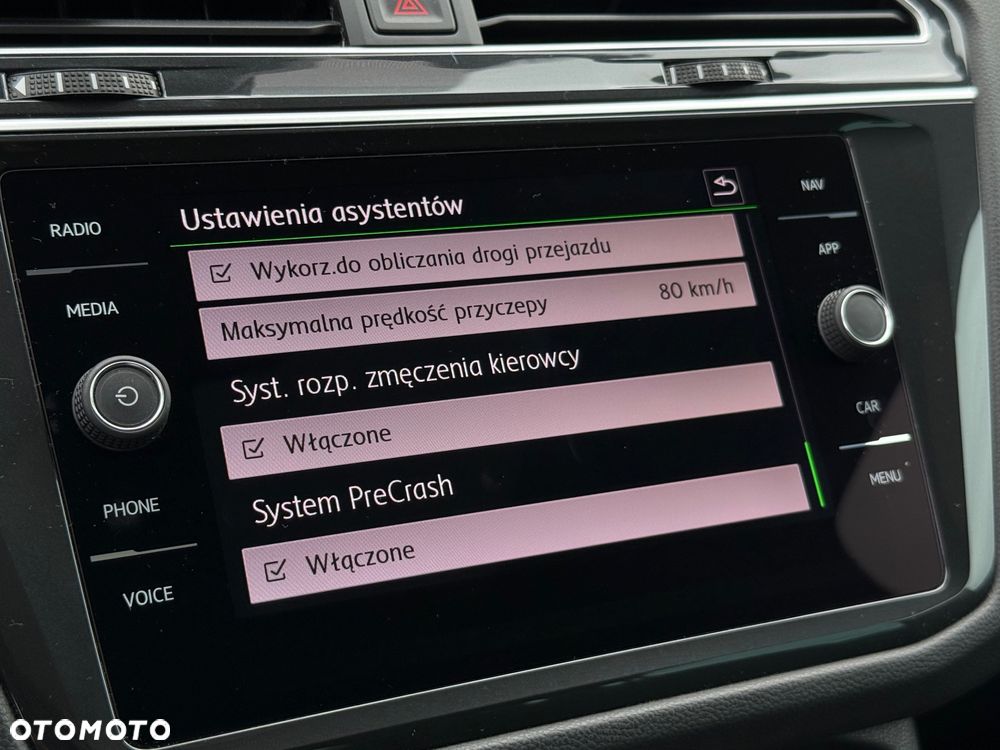 Volkswagen Tiguan 2.0 TDI SCR 4MOTION (BlueMotion Techn.) DSG Highline - 21