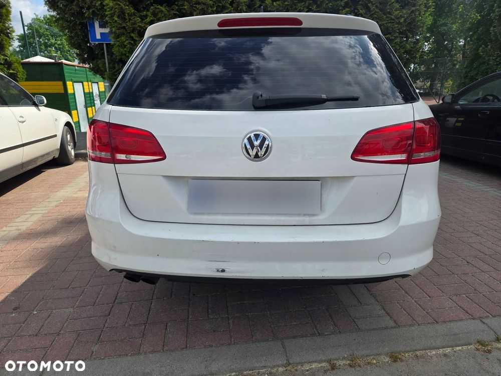 Volkswagen Passat 2.0 TDI Trendline - 7