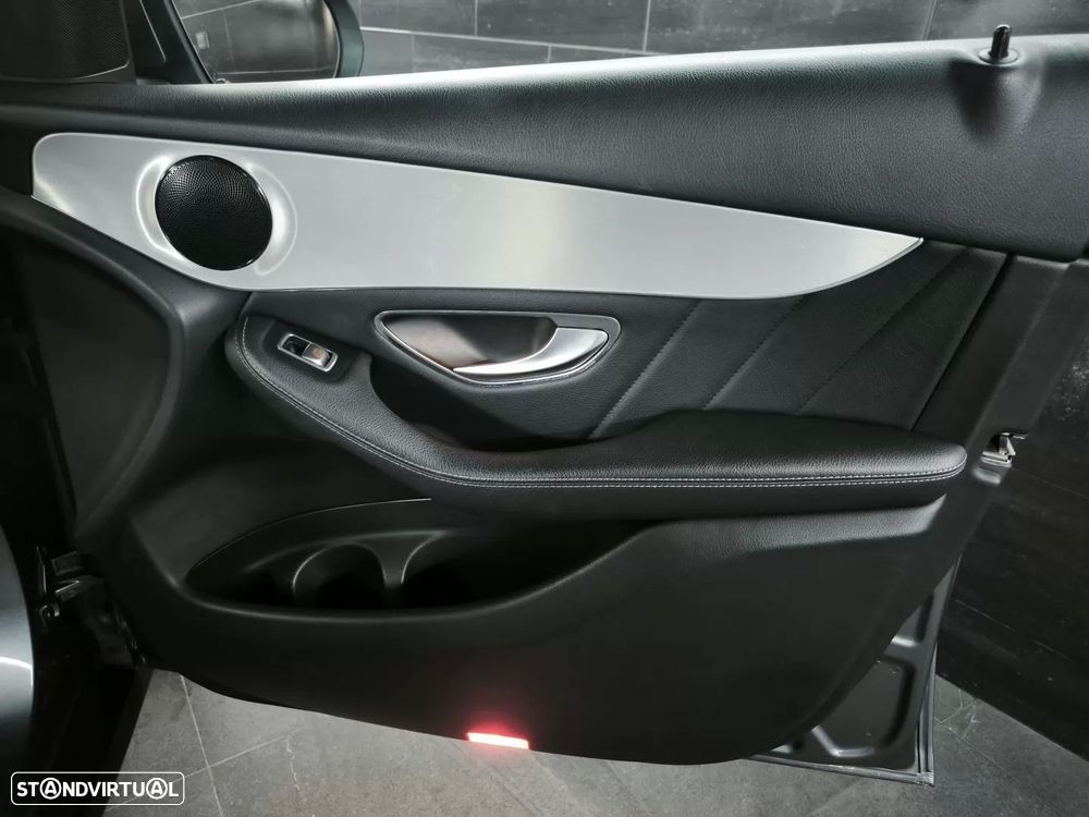 Mercedes-Benz GLC 250 d AMG Line 4-Matic - 36