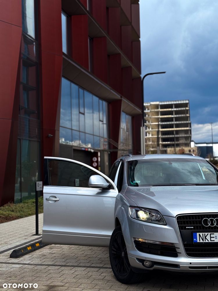 Audi Q7 3.0 TDI Quattro Tiptronic - 5