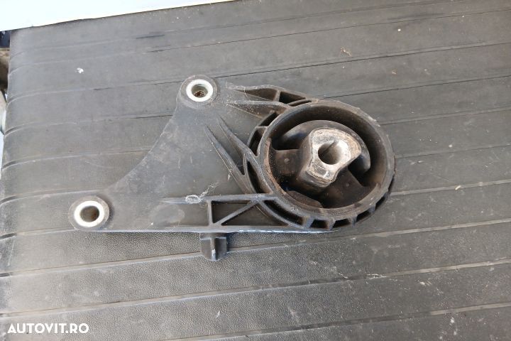 Suport motor 13227767 13227767 Opel Insignia A [2008 - 2014] Liftback - 1