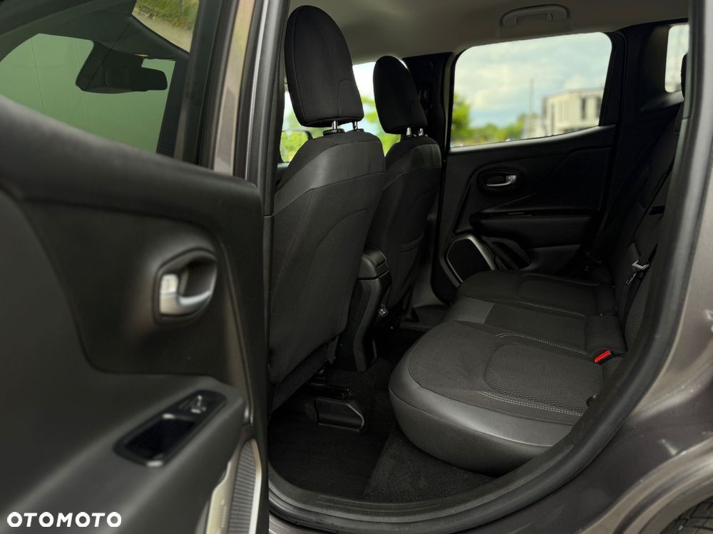 Jeep Renegade 1.3 T-GDI Automatik Limited - 13