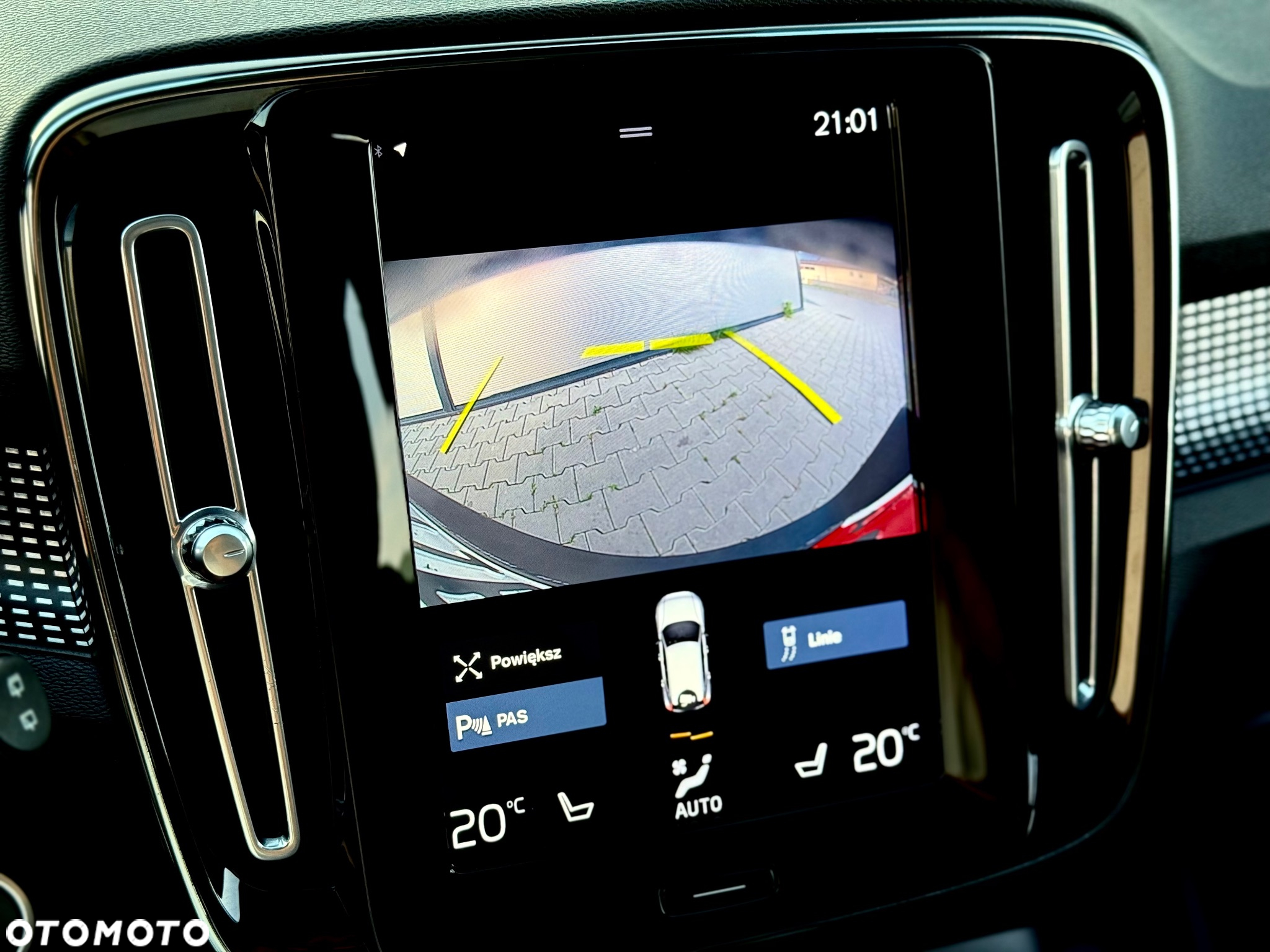 Volvo XC 40 T3 Geartronic RDesign - 36