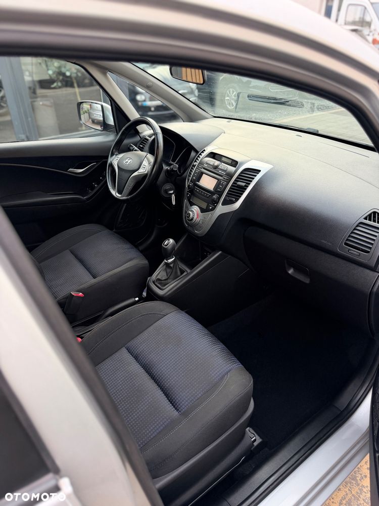 Hyundai ix20 1.4 blue Passion - 23