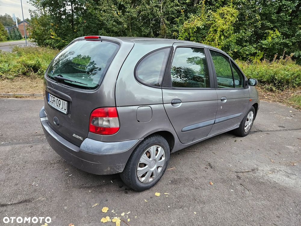 Renault Scenic - 5